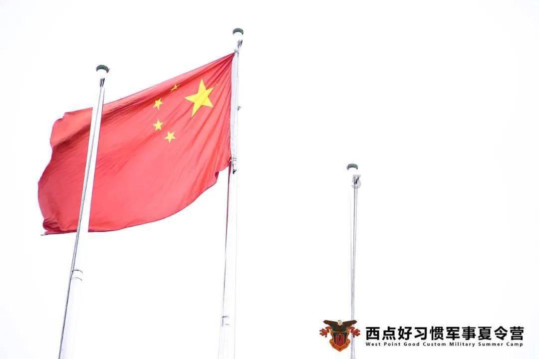 逃出昏暗的房子