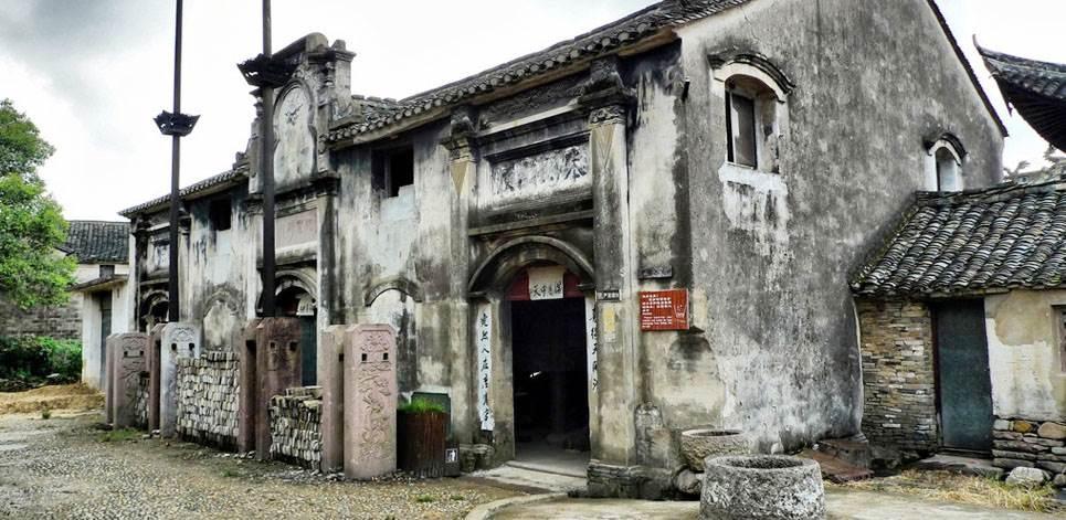 虫虫助手下载