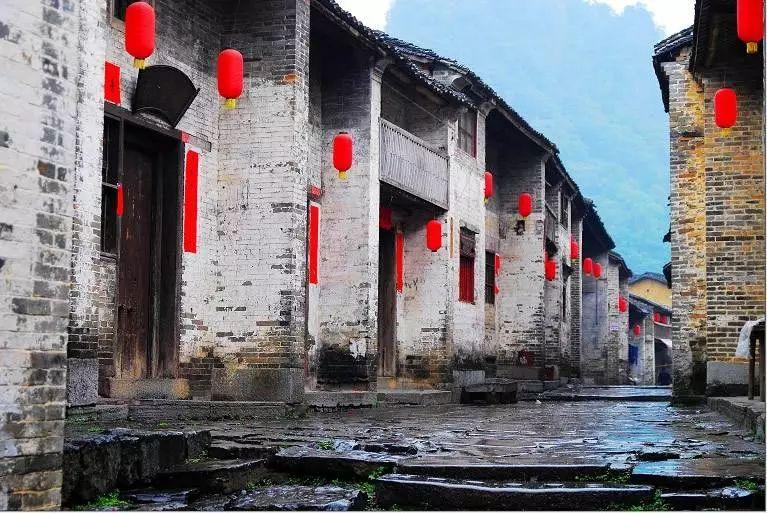 岚图梦想家和岚图free迎来ota升级，带来了大量新功能