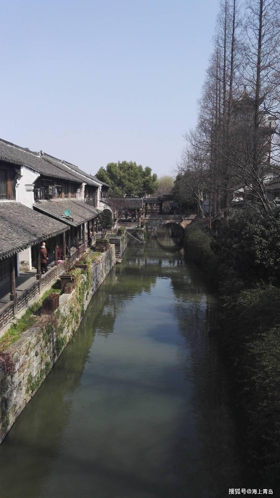 甜美奥莉吃甜点